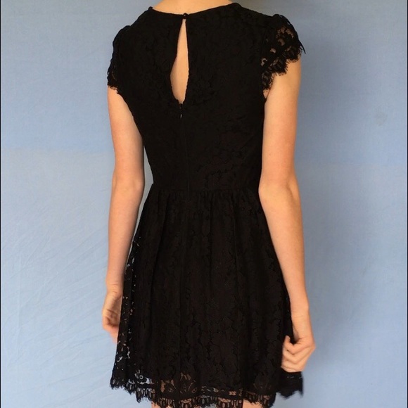 Lace Black Dress - Picture 4 of 8